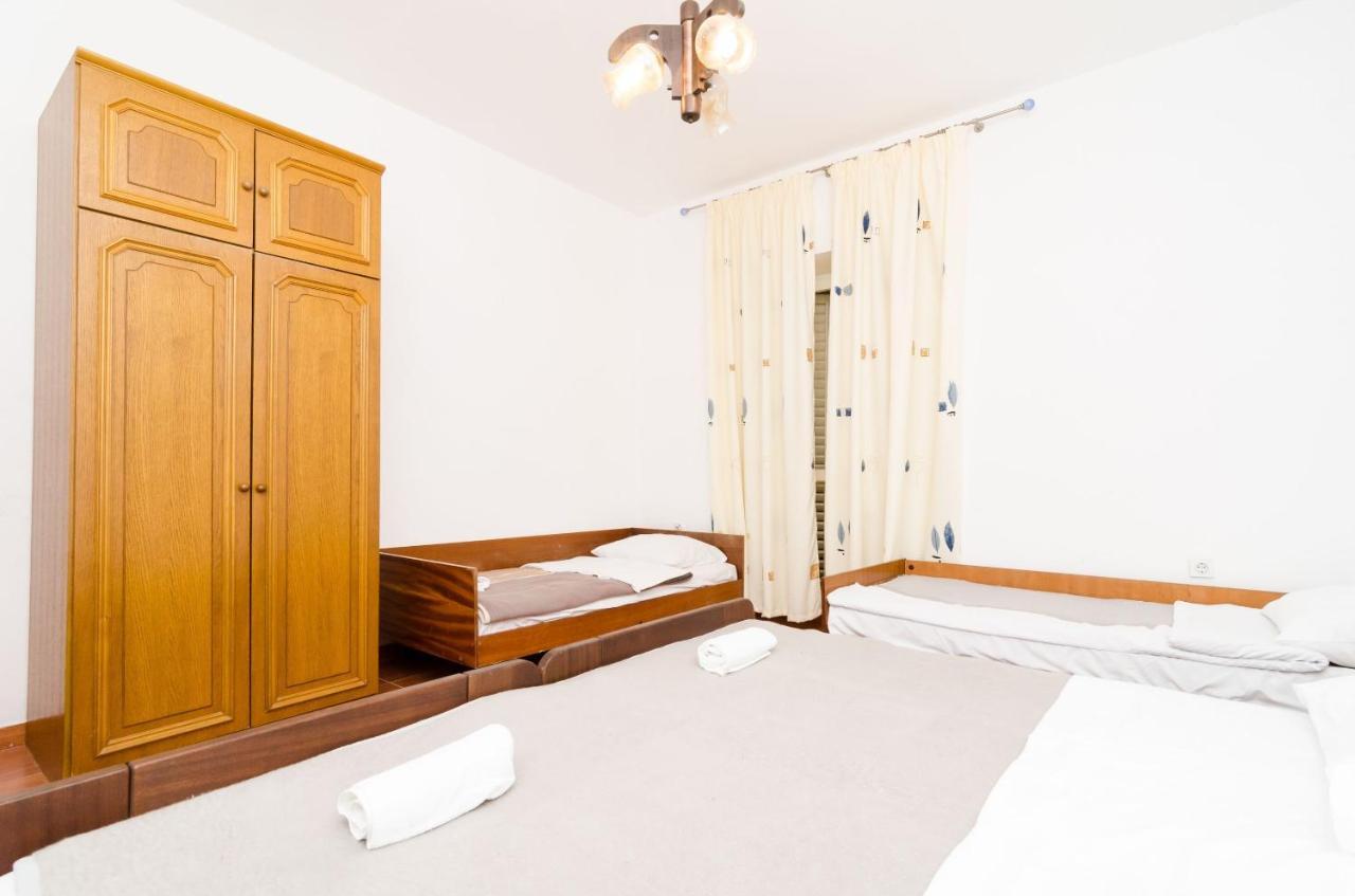 Guest House Kiko Pomena Rum bild