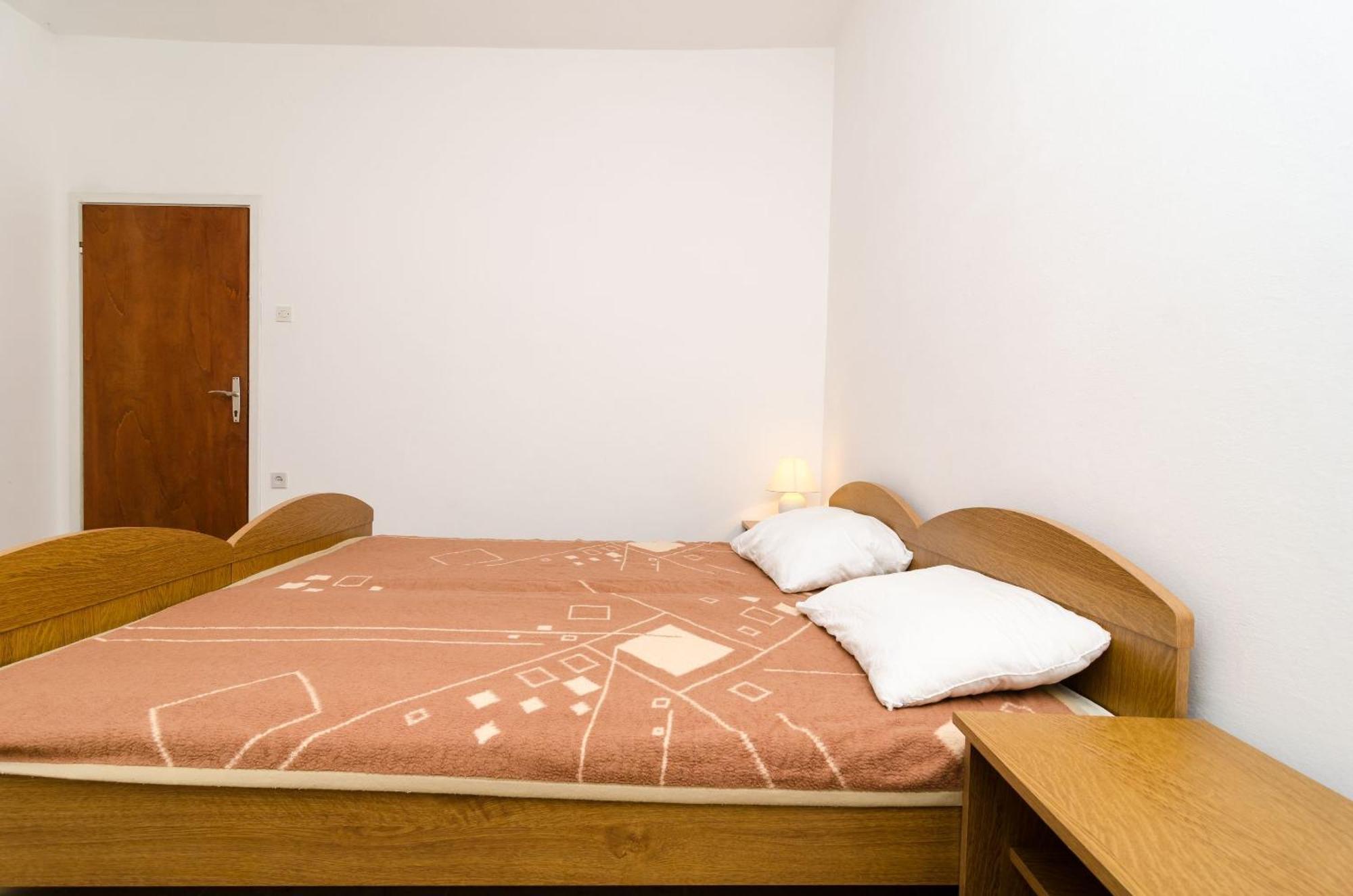 Guest House Kiko Pomena Rum bild