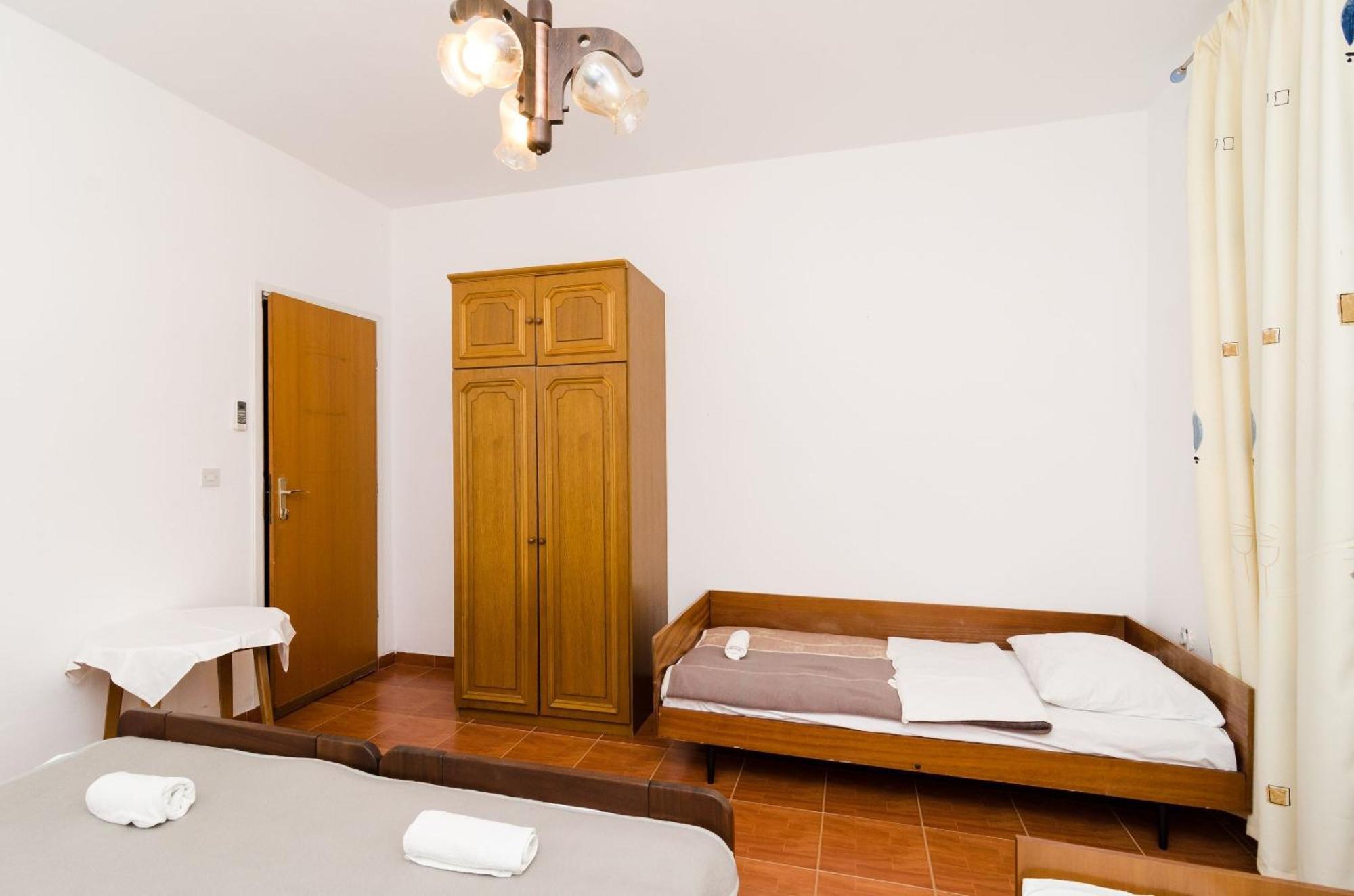Guest House Kiko Pomena Rum bild